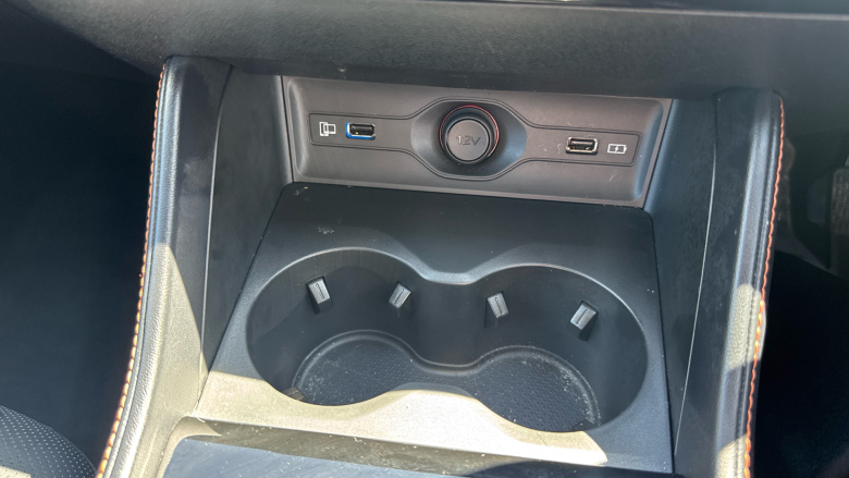 MG HS 1.5 T-GDI Trophy 5dr Petrol Hatchback